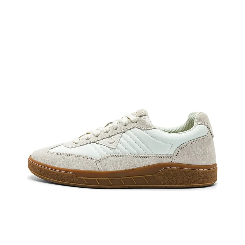 Clarks Men's Casual Shoes Men's White-0