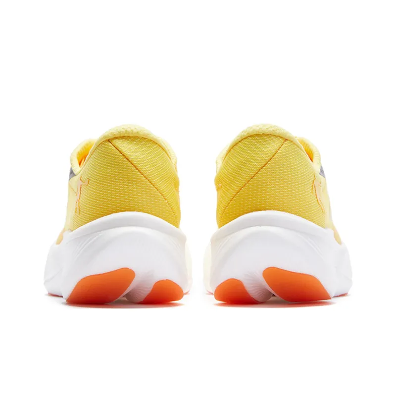 QIAODAN F\PB3.0 Cushioned Slip-Resistant Low-Top Running Shoes Men's Yellow-3