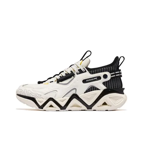 QIAODAN Cushioning Anti Slip And Wear Resistant Low Top Running Shoes Men's White Black