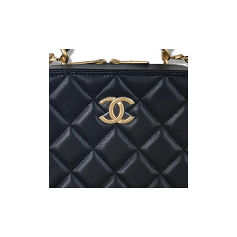 CHANEL Sheepskin Makeup Bag, Chain Bag, Shoulder Bag, Crossbody Bag Women's Black-3