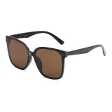 New Version Square Frame with Diamond-Shaped Temple Tea Brown Lens