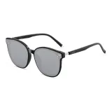Black Frame Mirrored Lens