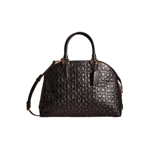 COACH Quinn Shoulder Bags