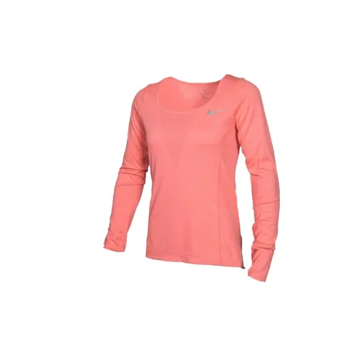 Nike T-Shirts Women's Pink