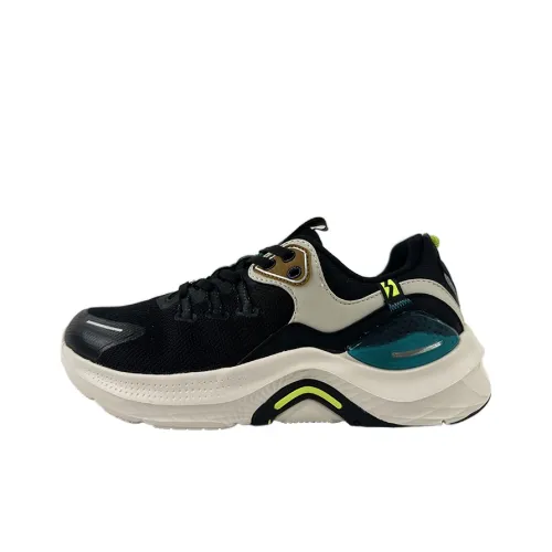 361° Low Top Running Shoes Men's Black White