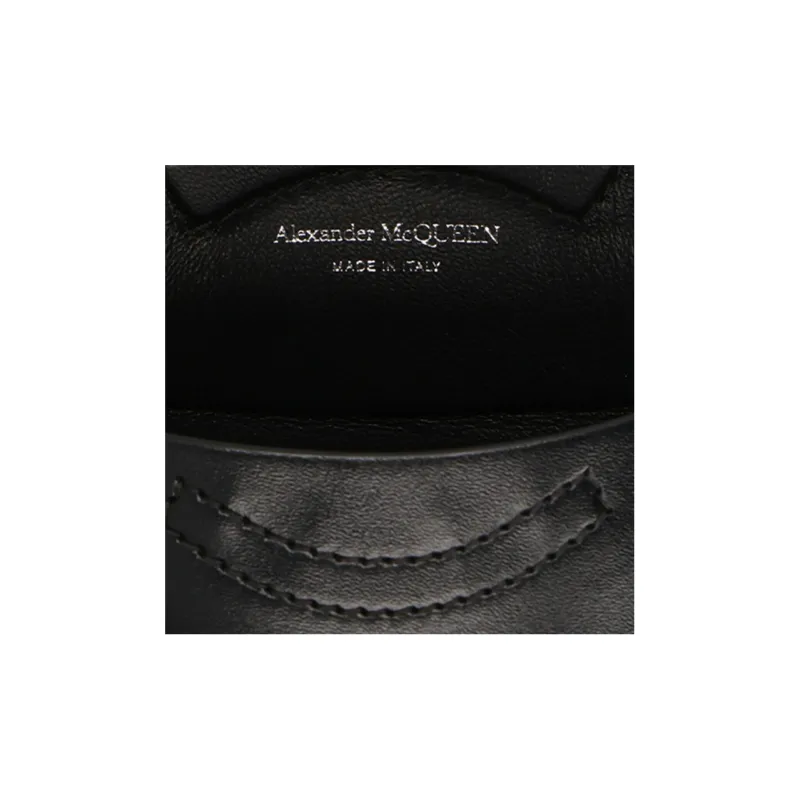 Alexander McQueen The Curve Logo Embossed Mini Bucket Bag-4