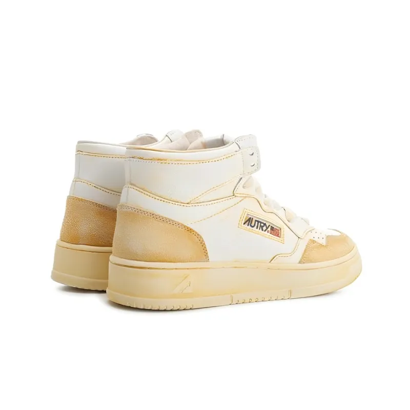 AUTRY Stylish Skateboarding Shoes Women's White Yellow Vintage Version-3