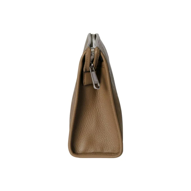 GUCCI Leather Clutch Men's Taupe-3