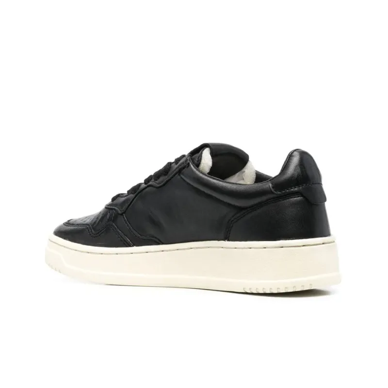 AUTRY Medalist Low Goat Skin 'Black' Women's-2