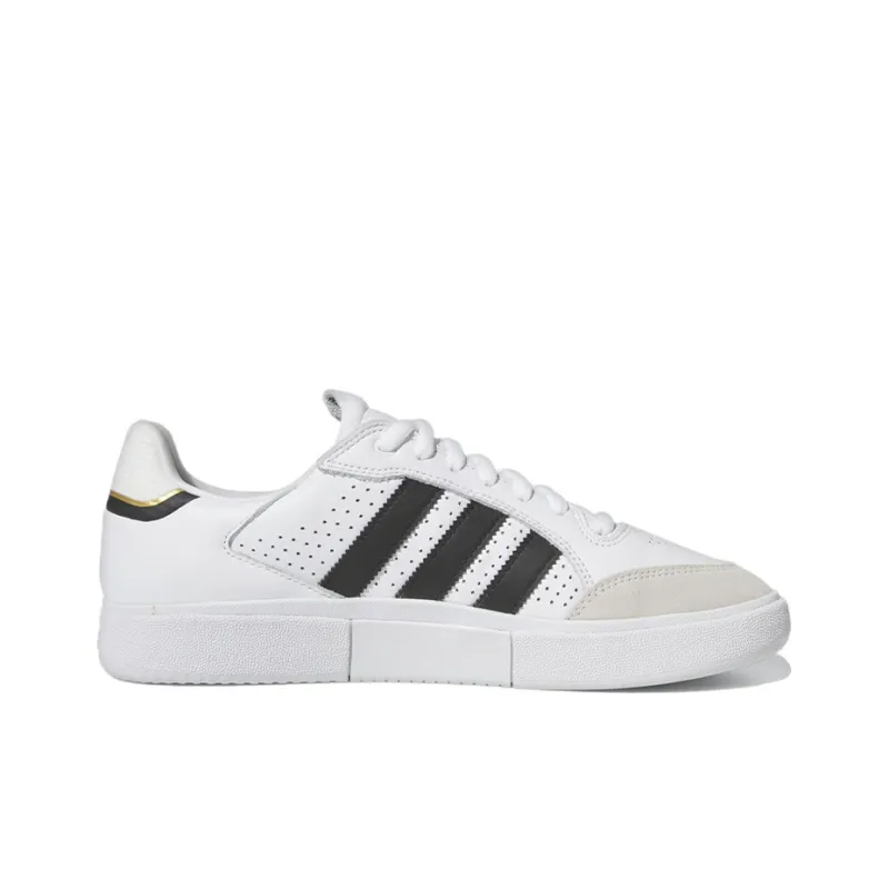 Adidas Tyshawn Low 'King Of New York' Sneakers-1