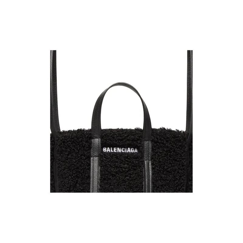 Balenciaga Everyday Cow Leather Portable Crossbody Bag Shoulder Bag Women's Black-6