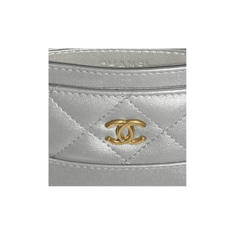 CHANEL Calfskin Card Holder Unisex Metallic-4