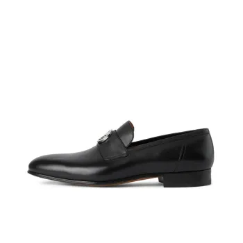GUCCI Logo Plaque Loafers