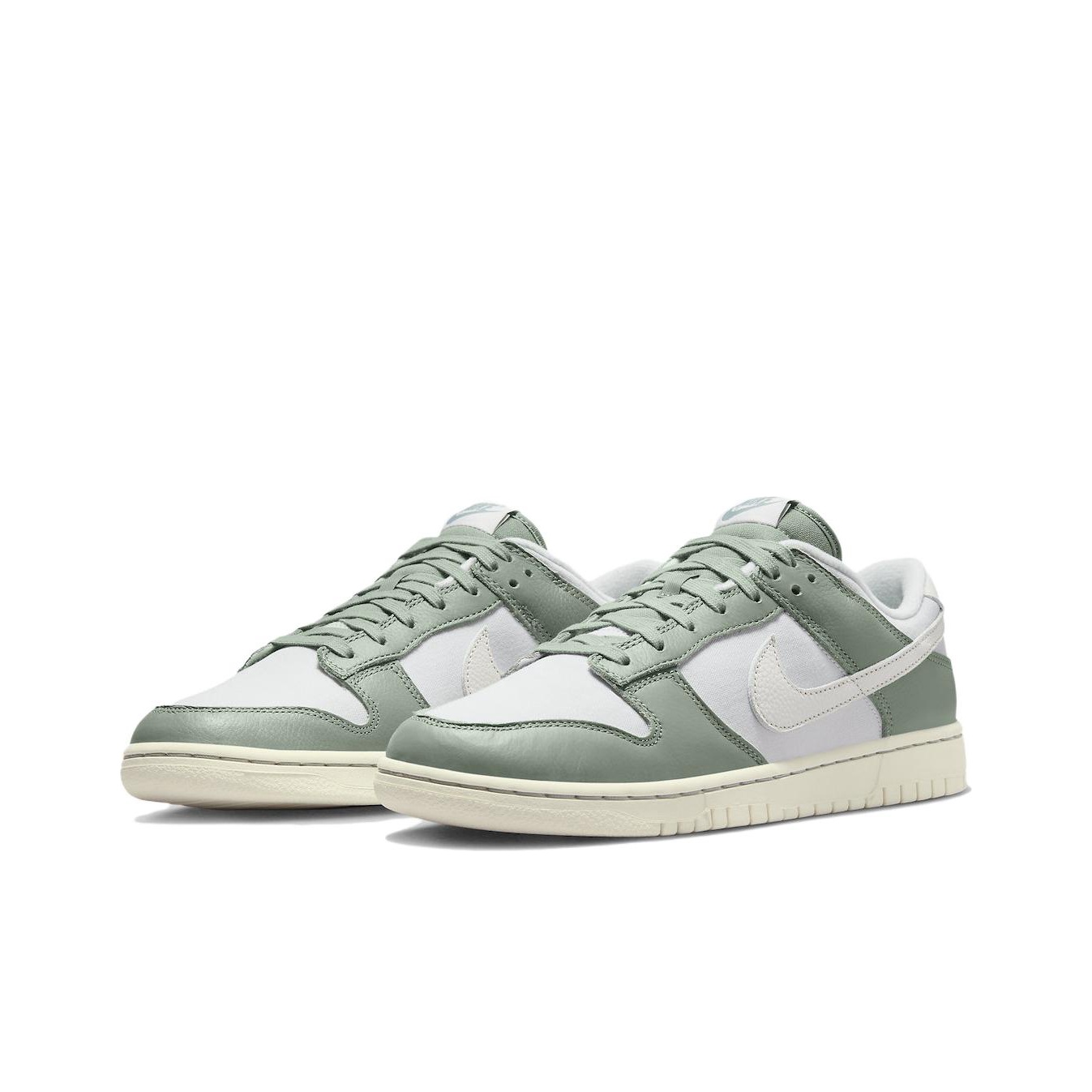 Nike Dunk Low Retro PRM 'Mica Green' Sneakers - POIZON