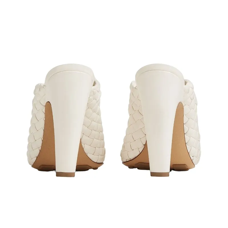 Bottega Veneta Canalazzo Closed Toe Slippers Women's White-4