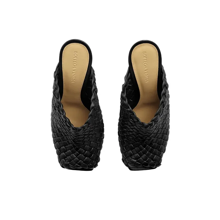 Bottega Veneta Closed Toe Slippers Women's Black-3