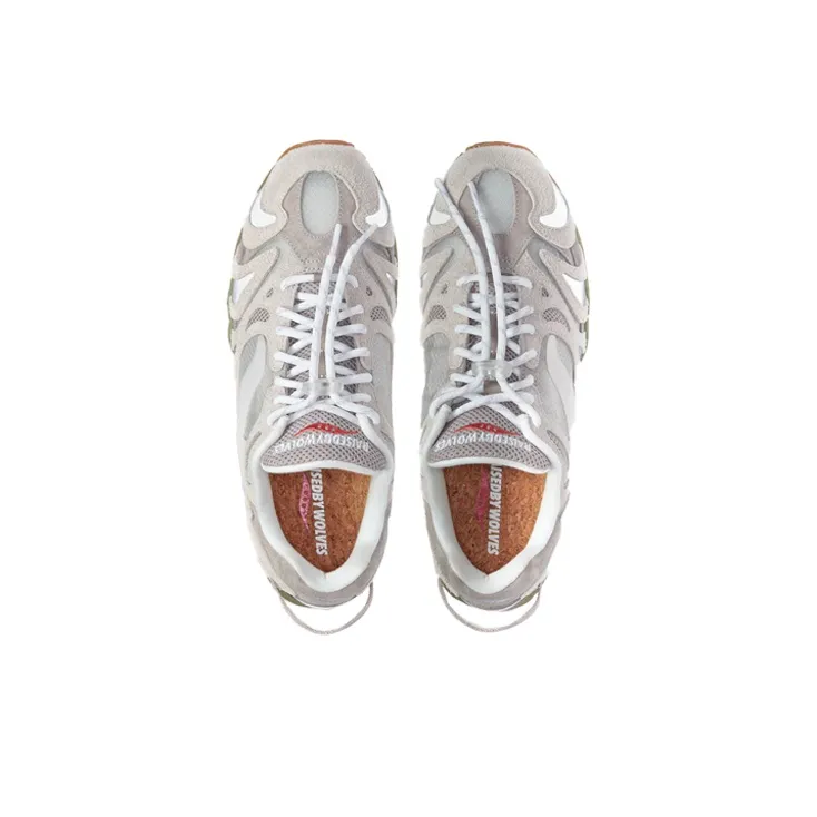 Saucony Grid Azura 2000 Raised By Wolves-3