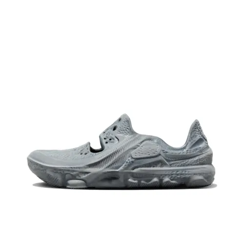 Nike ISPA Universal Grey