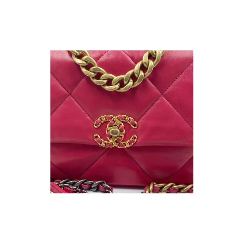 CHANEL 19Bag Lambskin Handbag, Shoulder Bag, Crossbody Bag Women's Dark Pink-3