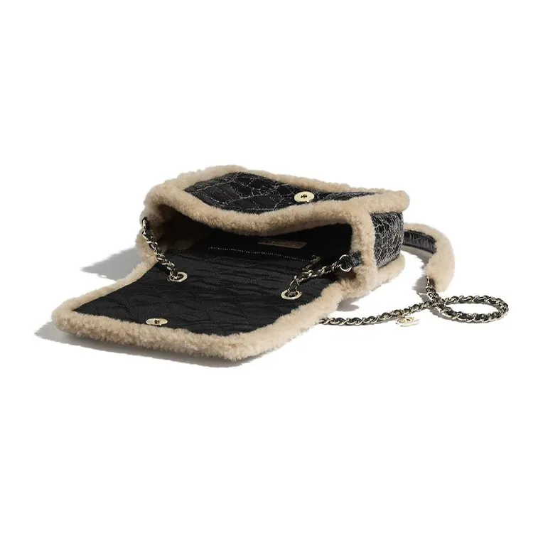CHANEL Shear Sheepskin And Combine With Wool Flap Bag, Shoulder Bag, Crossbody Bag Women's Black & Beige-4