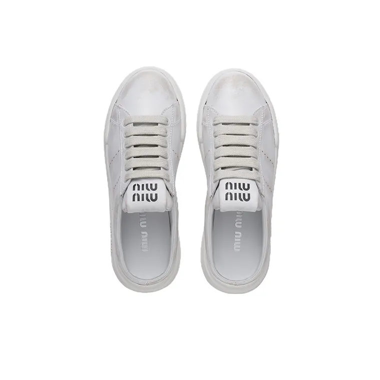 MIU MIU Abrasion Resistant Closed Toe Slippers Women's White-4