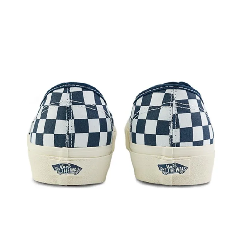 Vans Authentic Classics 'Black White Checkered'-4