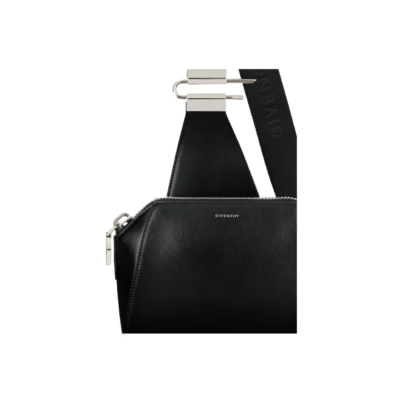 GIVENCHY Antigona Calfskin Shoulder Bag Crossbody Bag Small Size Men's Black-4