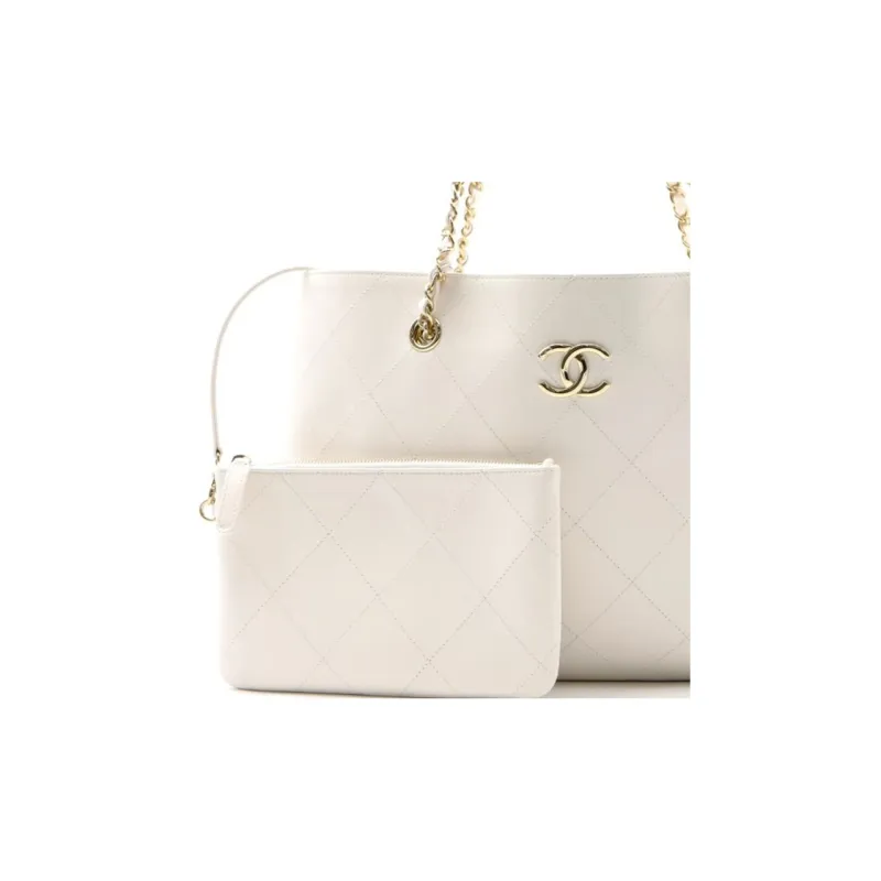 CHANEL Cow Leather Tote Bag, Shopping Bag, Handbag, Shoulder Bag Trumpets Unisex White-1