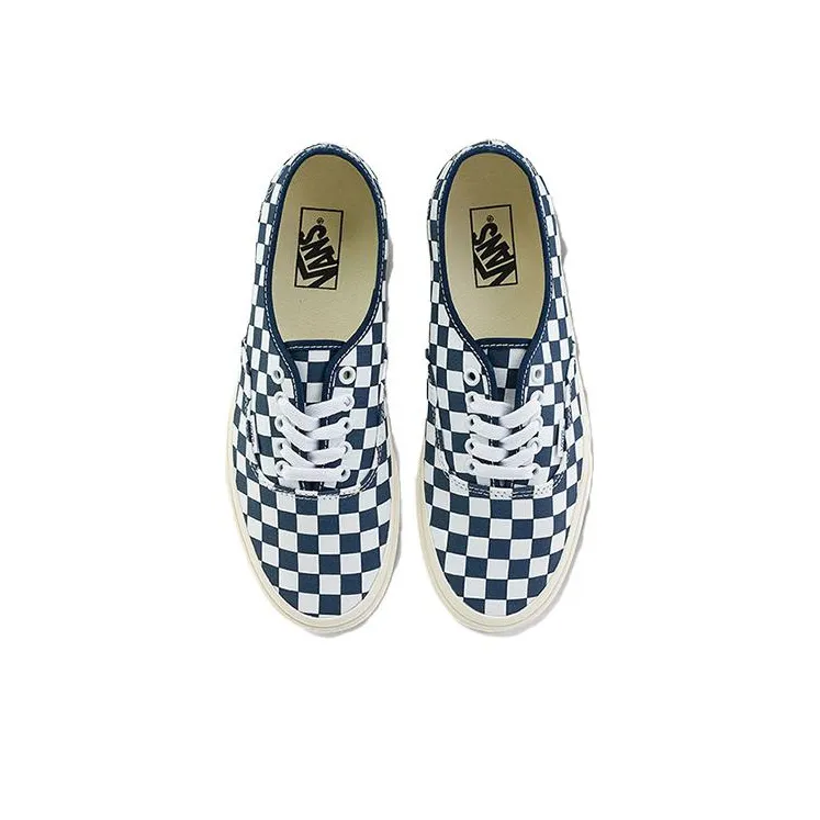 Vans Authentic Classics 'Black White Checkered'-3