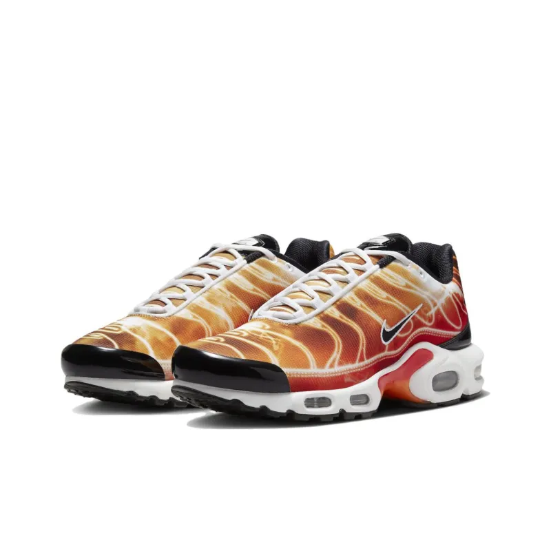 Nike Air Max Plus Light Photography-2