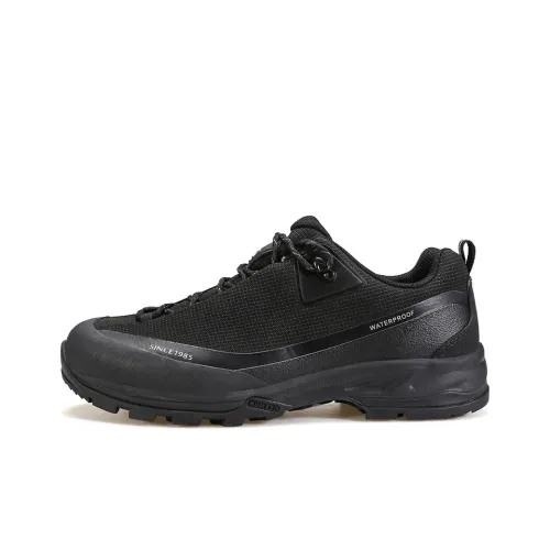 HUMTTO Anti Slip Wear Resistant Low Top Outdoor Shoes Women's Black