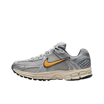 Nike Zoom Vomero 5 'Pure Platinum Laser Orange'