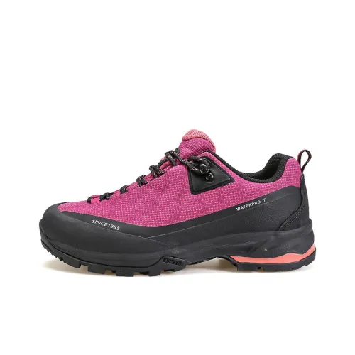 HUMTTO Anti Slip Wear Resistant Low Top Outdoor Shoes Women's Rose Red