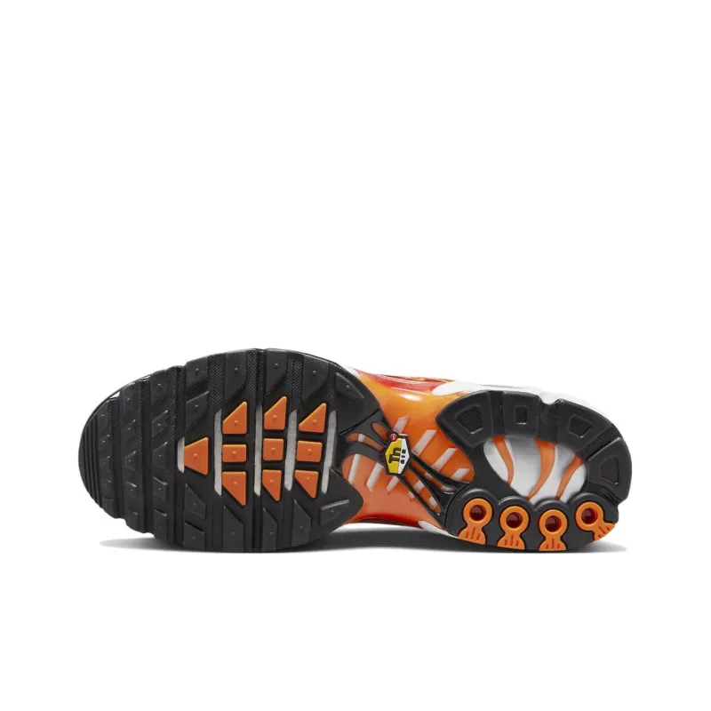 Nike Air Max Plus Light Photography-5