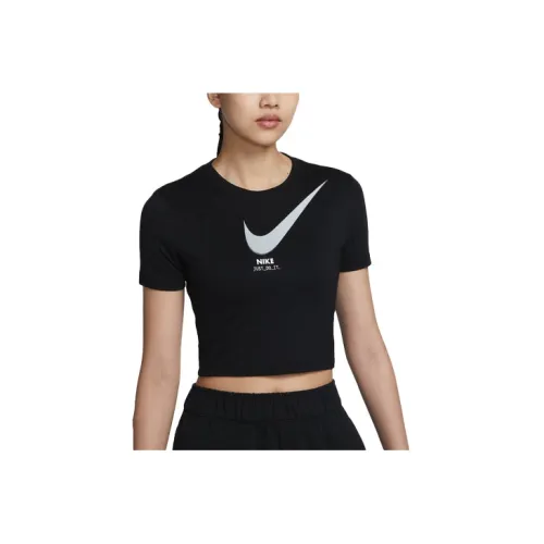 Nike Women's Crop Top