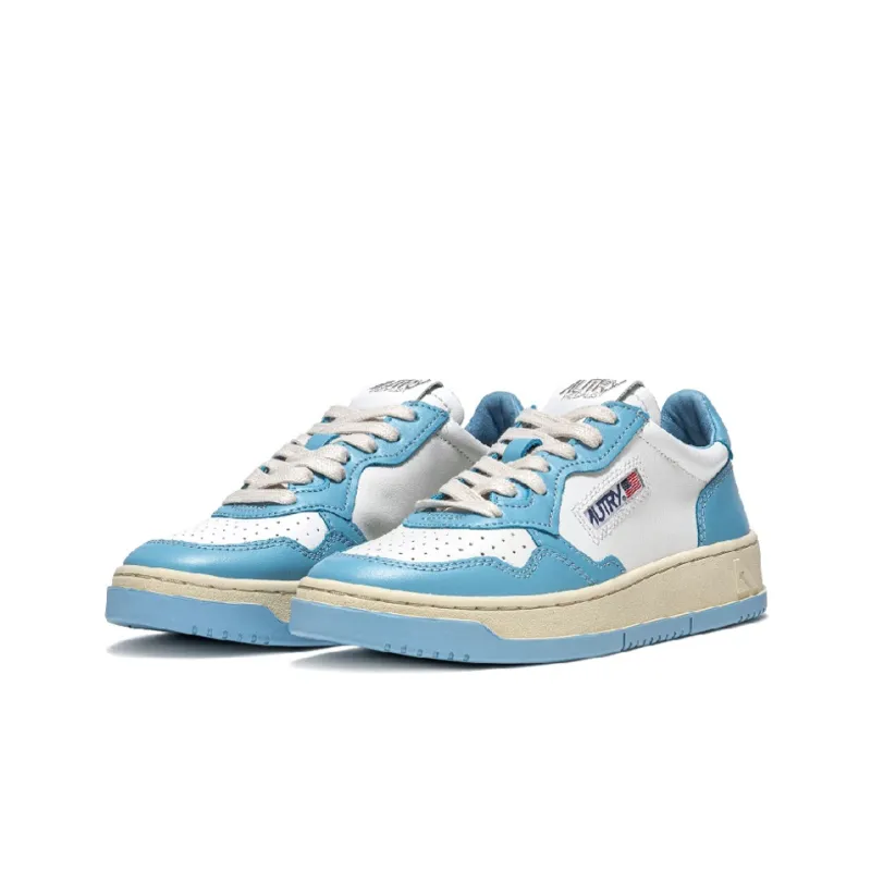 AUTRY Medalist Leather Low 'White Light Blue'-1