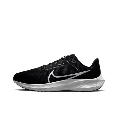 Nike Air Zoom Pegasus 40 Black White