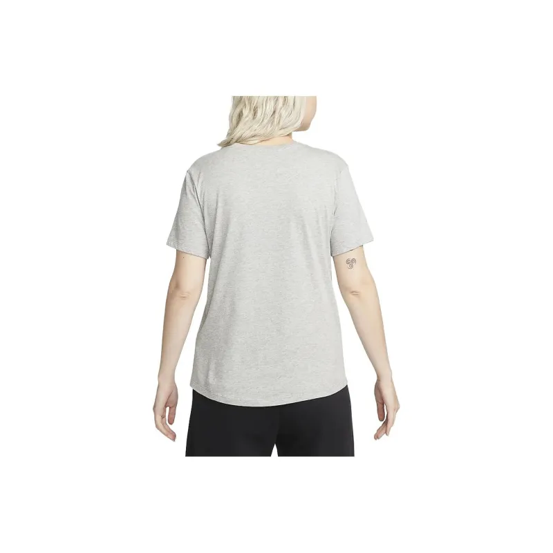 Nike Sportswear Essentials Women's Logo T Shirt-1