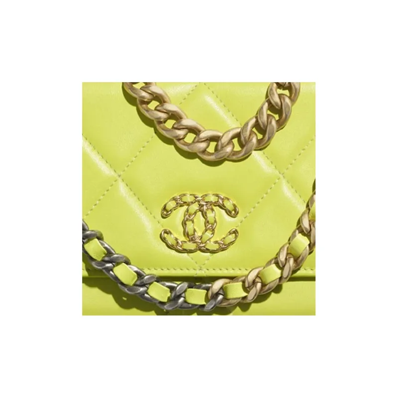 CHANEL 19Bag Sheepskin Handbag, Shoulder Bag, Crossbody Bag Women's Neon Yellow-4