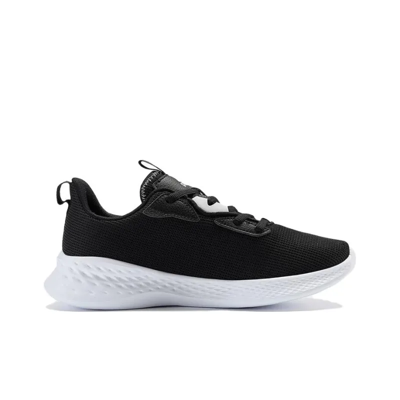 PEAK Qingyi Anti Slip And Wear Resistant Breathable Low Top Running Shoes Women's Black White-1