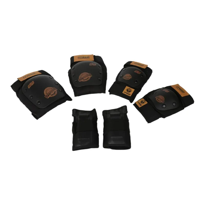 Michael Roller Skating Protective Gears-1