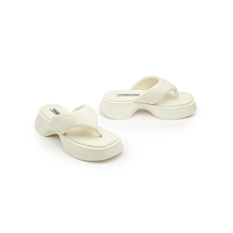 TOOMANYSHOES Flip Flops Women's-8