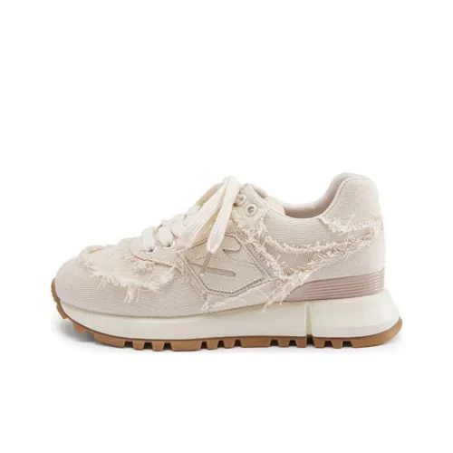 TOOMANYSHOES Casual Shoes Women's Low-Top Off White