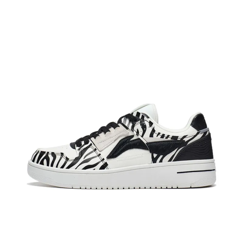LiNing Tianji Anti Slip Wear Resistant Low Top Skateboard Shoes Men's White Black-0