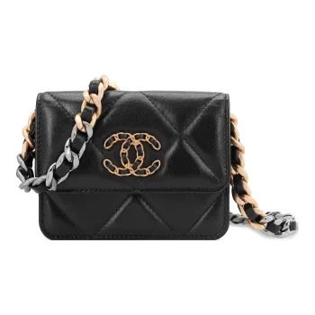 CHANEL 19Bag Sheepskin Coin Purse Fanny Pack Women's Black