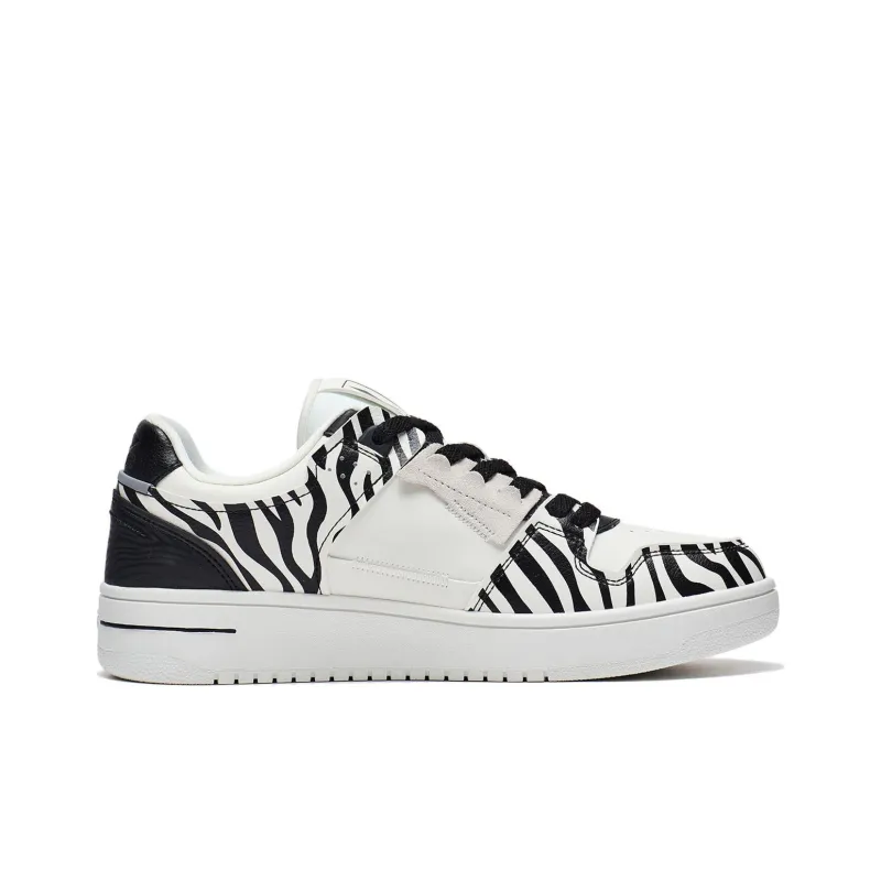 LiNing Tianji Anti Slip Wear Resistant Low Top Skateboard Shoes Men's White Black-1