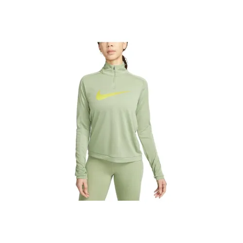 Nike T-Shirts Women's Army Green