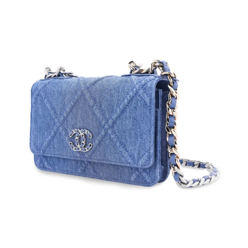 CHANEL 19BagWOC Denim Chain Bag, Shoulder Bag, Crossbody Bag, Wallet Women's Light Blue-2