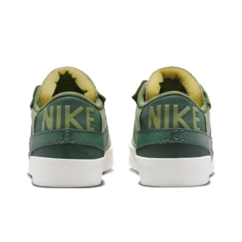 Nike Blazer Low 77 Jumbo Oil Green-1