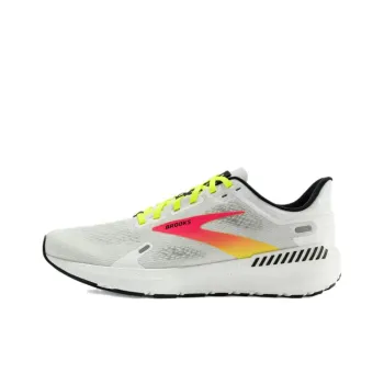 Brooks Launch 9 'White Pink Nightlife'